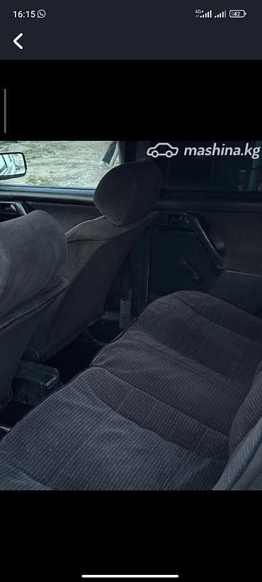 Продажа авто: Volkswagen Golf: 1992 г., 1.8 л, Механика, Бензин, Хэтчбэк — 8