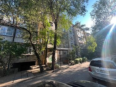 3 комнаты, 71 м², Дордой Плаза ТРЦ 105 серия, 5 этаж, Евроремонт
