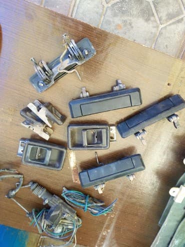 купить нисан сани: Запчасти на Ниссан Санни. 1987 год - Стекла дверные ручки дверей — 4