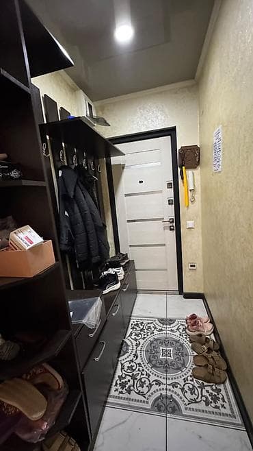 локал: 3 комнаты, 58 м², 9 мкр 104 серия, 2 этаж, Евроремонт — 7