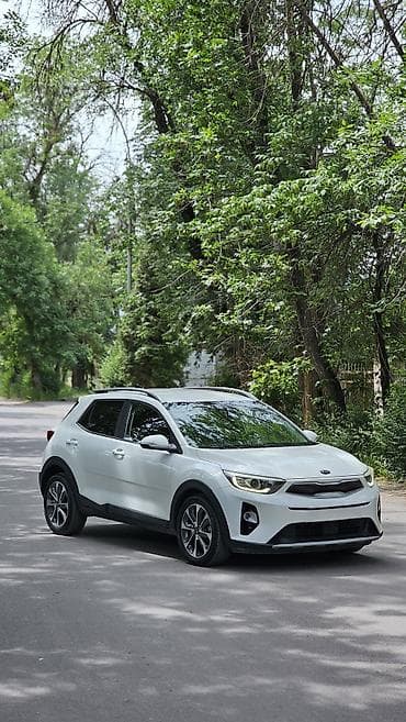 led h1: Kia Stonic: 2018 г., 1.6 л, Автомат, Дизель, Кроссовер — 2