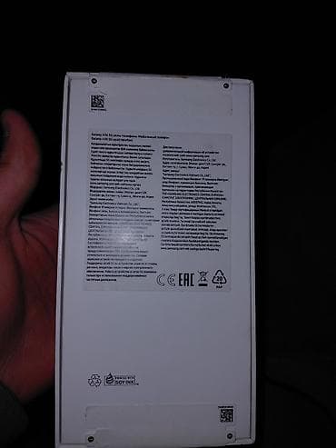 телефон сам: Samsung Galaxy A36, Б/у, 256 ГБ, цвет - Черный, 2 SIM — 2