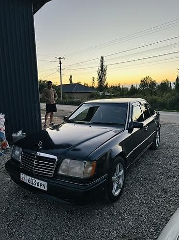 Унаа: Mercedes-Benz E-Class: 1994 г., 3.2 л, Кол менен иштөөчү, Бензин, Седан — 8