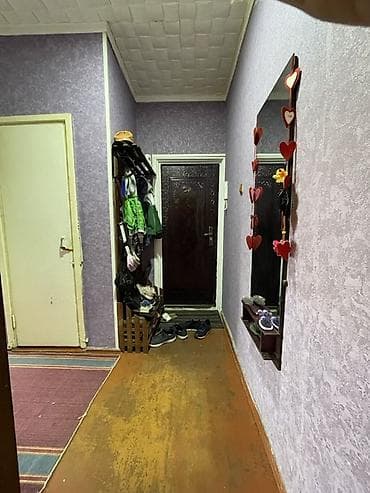 реалтор: 1 комната, 40 м², 105 серия, 4 этаж, Косметический ремонт — 9