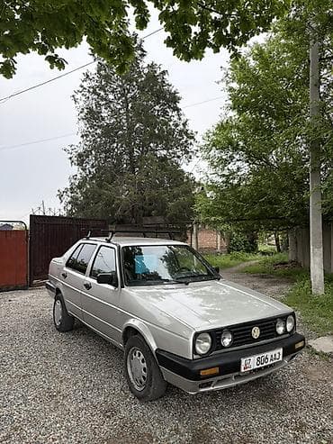 Volkswagen Jetta: 1992 г., 1.8 л, Механика, Бензин, Седан