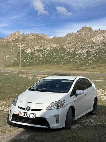 двигатель поло: Toyota Prius: 2014 г., 1.8 л, Вариатор, Гибрид, Хэтчбэк — 6