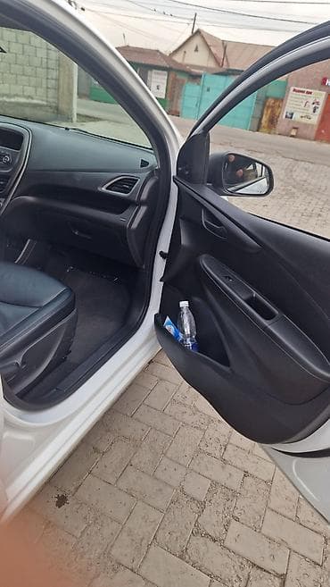 Продажа авто: Chevrolet Spark: 2020 г., 1 л, Автомат, Бензин, Хэтчбэк — 6