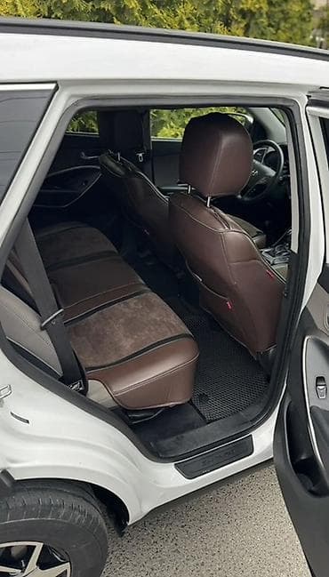 мицубиси l 300: Hyundai Santa Fe: 2017 г., 2.4 л, Автомат, Кроссовер — 9