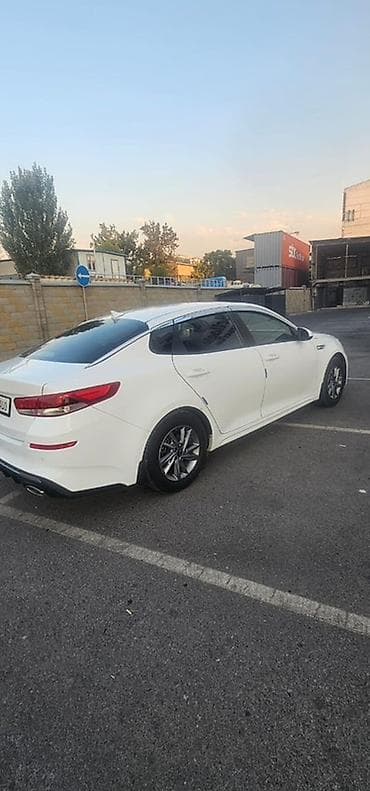 коробка на хово: Kia K5: 2020 г., 2 л, Автомат, Газ, Седан — 9