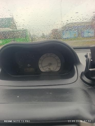 тайота ист куплю: Toyota Ist: 2003 г., 1.3 л, Автомат, Бензин, Хэтчбэк — 9