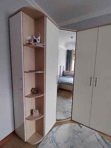 кухуный буфет: Шкаф купе, Б/у, Угловой — 1