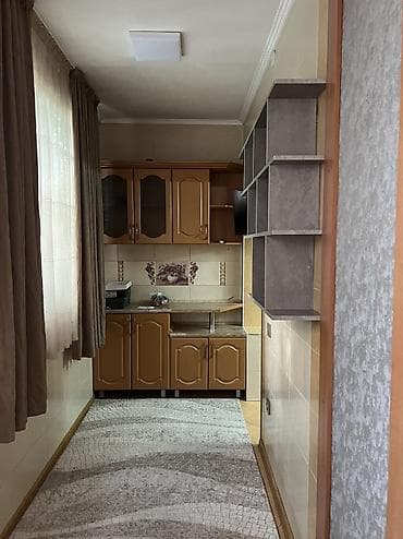 Батирлер: 2 бөлмө, Менчик ээси, Жаныбарлары жок, 1 жылдан баштап, Эмереги менен — 9