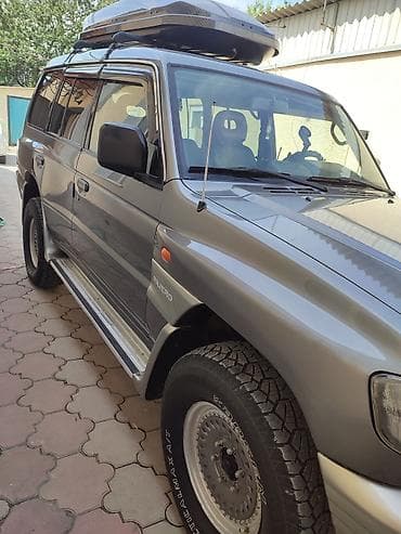 Mitsubishi Pajero: 2000 г., 3 л, Автомат, Бензин, Внедорожник — 2