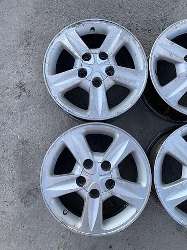 volk rays: Литые Диски R 15 Toyota, Комплект, отверстий - 5, Б/у — 2