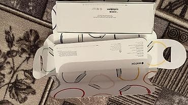 часы спортивеые: Apple Watch SE, 40 мм (A2771), алюминий, цвет Starlight. Ремешок — 5