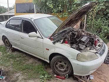 255 55 18: Honda Civic: 2000 г., 1.5 л, Автомат, Бензин, Седан — 2