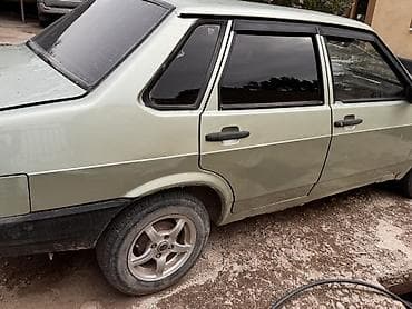 решетка ош: ВАЗ (ЛАДА) 21099: 2000 г., Седан — 4