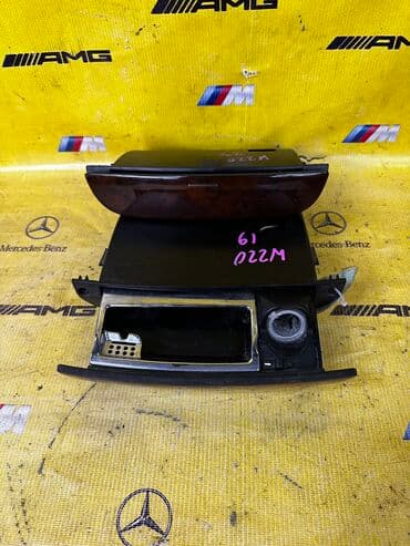 очень срочно нужно денег: Центральная консоль Mercedes-Benz Б/у, Оригинал, Япония — 1