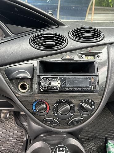 форд фокус 2014 года: Ford Focus: 2000 г., 1.8 л, Механика, Бензин, Универсал — 5