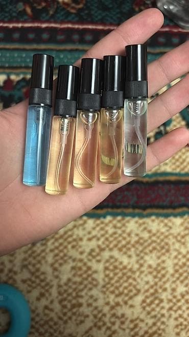 пустые флаконы от духов: Набор мини-спреев с ароматами (пробники) - Формат: компактные — 2