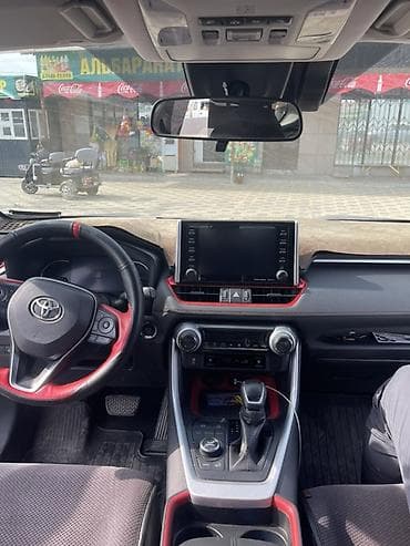 шторы машина: Toyota RAV4: 2020 г., 2.4 л, Автомат, Бензин, Кроссовер — 4