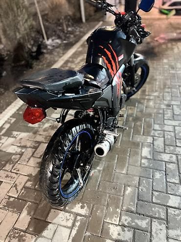 motor cycle: Классический мотоцикл Yamaha, 250 куб. см, Бензин, Взрослый — 3