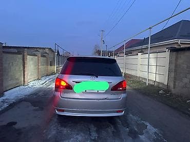 sp 4: Toyota Ipsum: 2001 г., 2.4 л, Автомат, Минивэн — 2