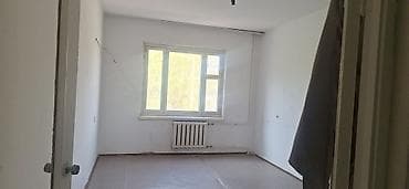 квартиры ишу: 2 комнаты, 47 м², 105 серия, 2 этаж, Старый ремонт — 2