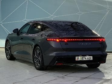 Geely: Geely : 2025 г., Электромобиль, Фастбек — 2
