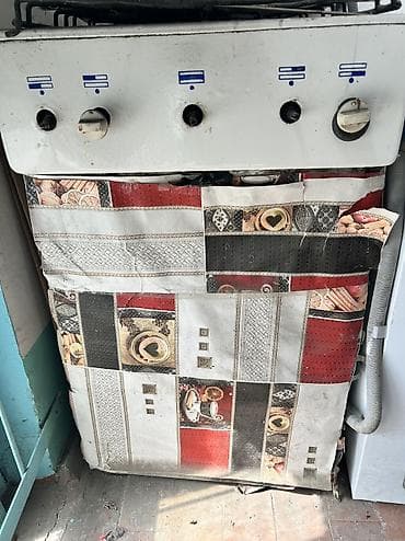 газовую плиту: Газовая, Б/у — 1