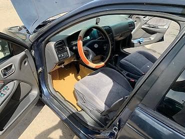 toyota avensis хежбек: Toyota Avensis: 2003 г., 2 л, Автомат, Бензин, Универсал — 3