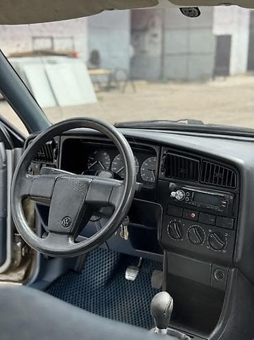 глушитель на гольф 2: Volkswagen Passat: 1989 г., 1.8 л, Механика, Бензин, Седан — 4