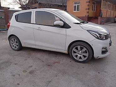 honda hr: Chevrolet Spark: 2020 г., 0.1 л, Автомат, Бензин, Купе — 4