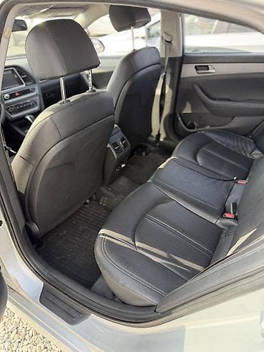 Продажа авто: Hyundai Sonata: 2022 г., 2 л, Автомат, Газ, Седан — 5