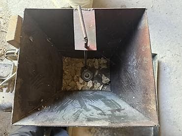 Зернодробилка/измельчитель комбикорма с электродвигателем - Тип — 8