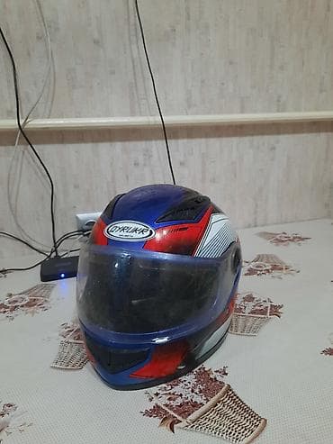 шорты спортивный: Продаю шлем для скутера 2 визора — 4