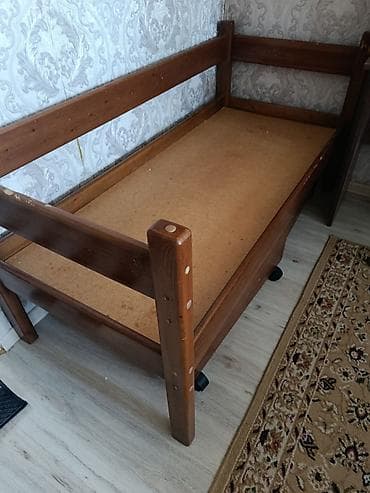 детская мебель 3 в 1: Двухъярусная кровать из массива дерева с возможностью разборки на два — 2
