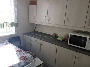 Бөлмөнү ижарага алам: 107 кв. м, Эмереги менен — 4