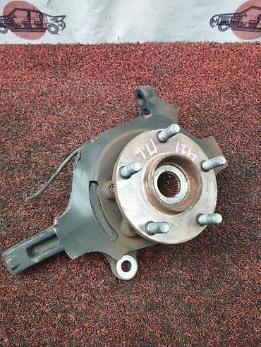 step rf3: Цапфа NISSAN MURANO T250 QR25DE перед. лев. (б/у) — 1