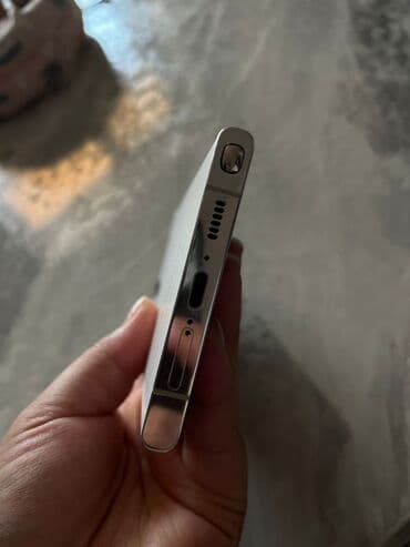 Samsung Galaxy S23 Ultra, Б/у, 256 ГБ, цвет - Белый