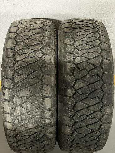 Шины 265 / 70 / R 17, Всесезонная, Б/у, Пара, Внедорожные (АТ/МТ), Maxxis