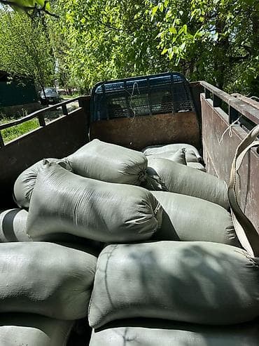 купить конский навоз: Удобрение Гумус — 3