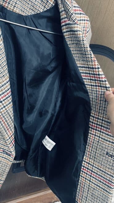 удлиненная куртка: Продаю пиджак турецкая. Один раз только одевала — 3