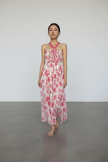 ботый: Продаю платья по 500 сомов. Все они в хорошем состоянии — 1