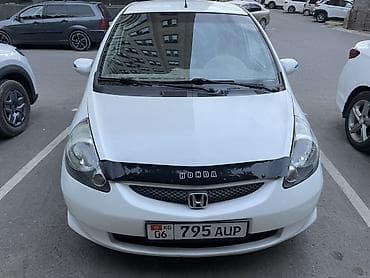 Honda Jazz: 2005 г., Бензин, Хэтчбэк at lalafo.kg Honda Jazz: 2005 г., Бензин, Хэтчбэк