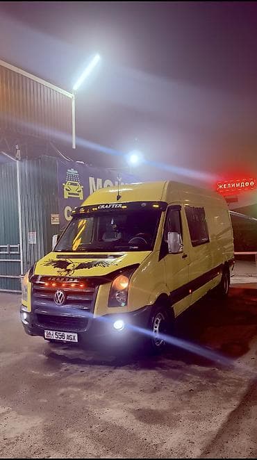 Volkswagen Crafter: 2008 г., 2.5 л, Механика, Дизель, Фургон