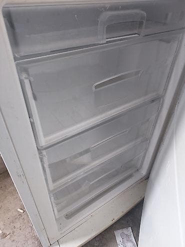 fridge: Холодильник однокамерный с морозильным отделением - Классический — 1