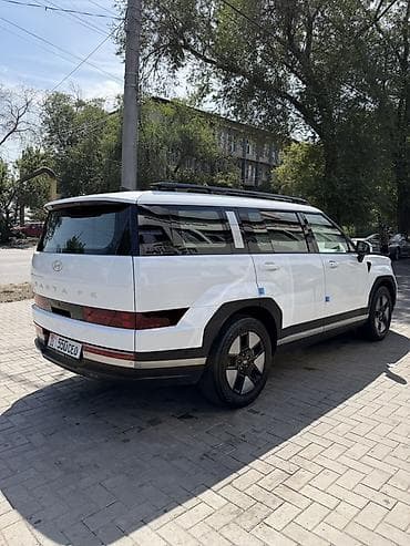 Продажа авто: Hyundai Santa Fe: 2024 г., 1.6 л, Автомат, Гибрид, Внедорожник — 3