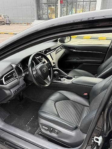 тайота камри 2: Toyota Camry: 2018 г., Автомат, Бензин, Седан — 9