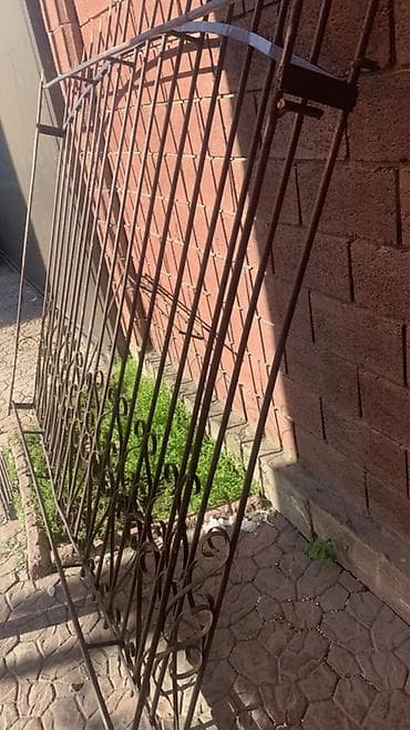 железная решетка на окно: Решетки для окон, Кованные, Готовые, Без установки — 1